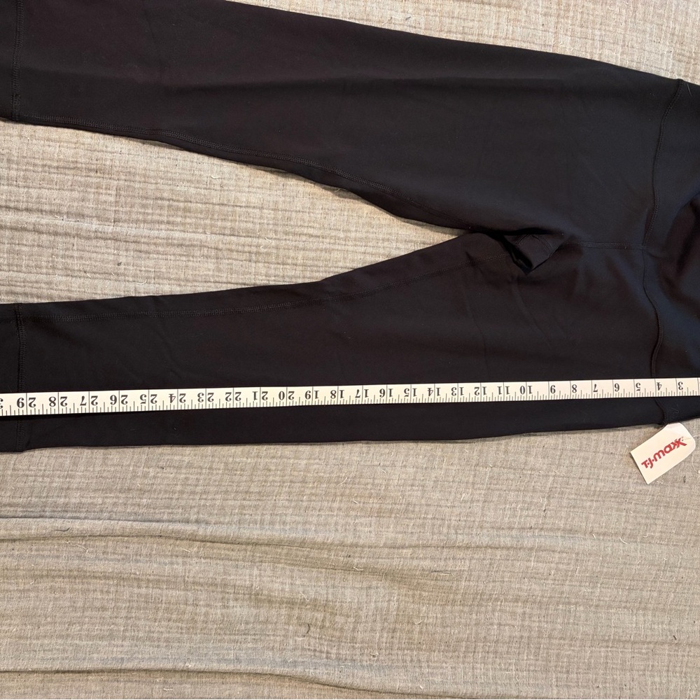 NWT: 90 Degree By Reflex | Black Highwaisted Cropped Leggings - Picture 4 of 7
